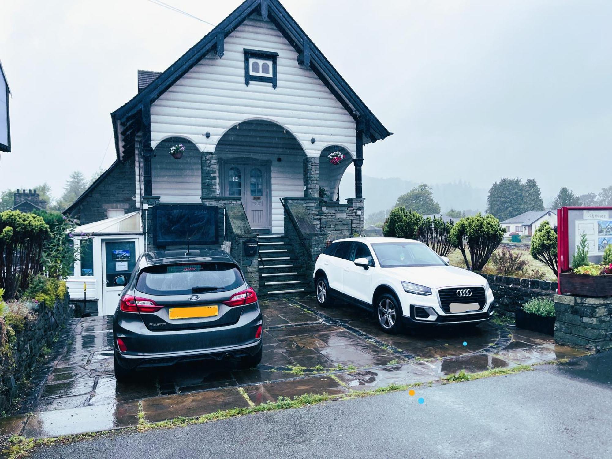 The Log House Hotel Ambleside Bagian luar foto